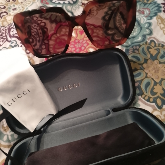 Gucci Tortoiseshell Square Sunglasses main image 5